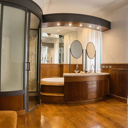 Orsoline Boutique Apartments - Best Position In Рим Экстерьер фото