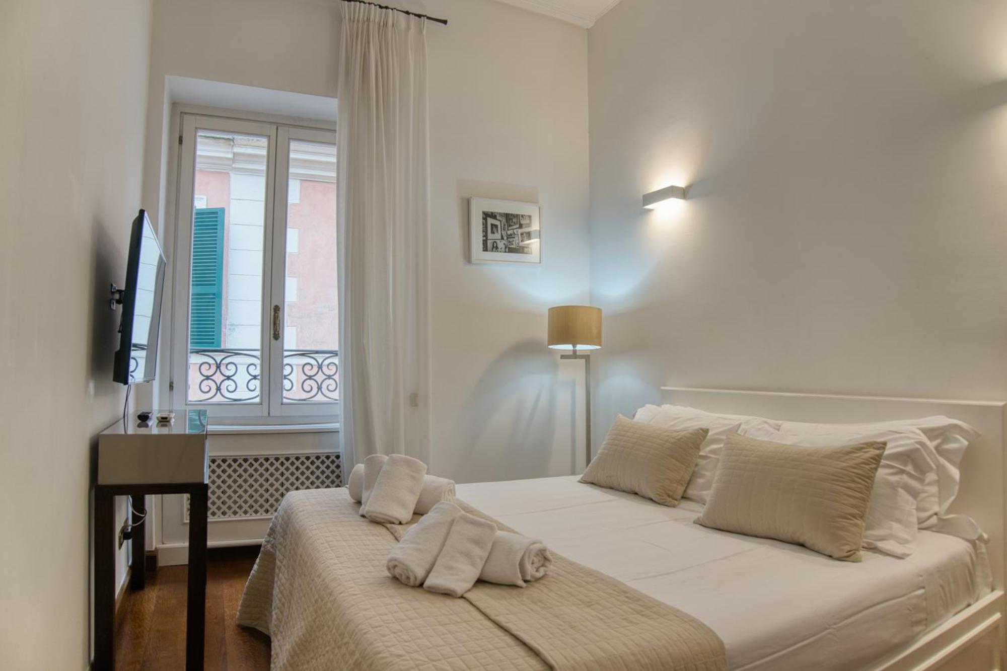 Orsoline Boutique Apartments - Best Position In Рим Экстерьер фото