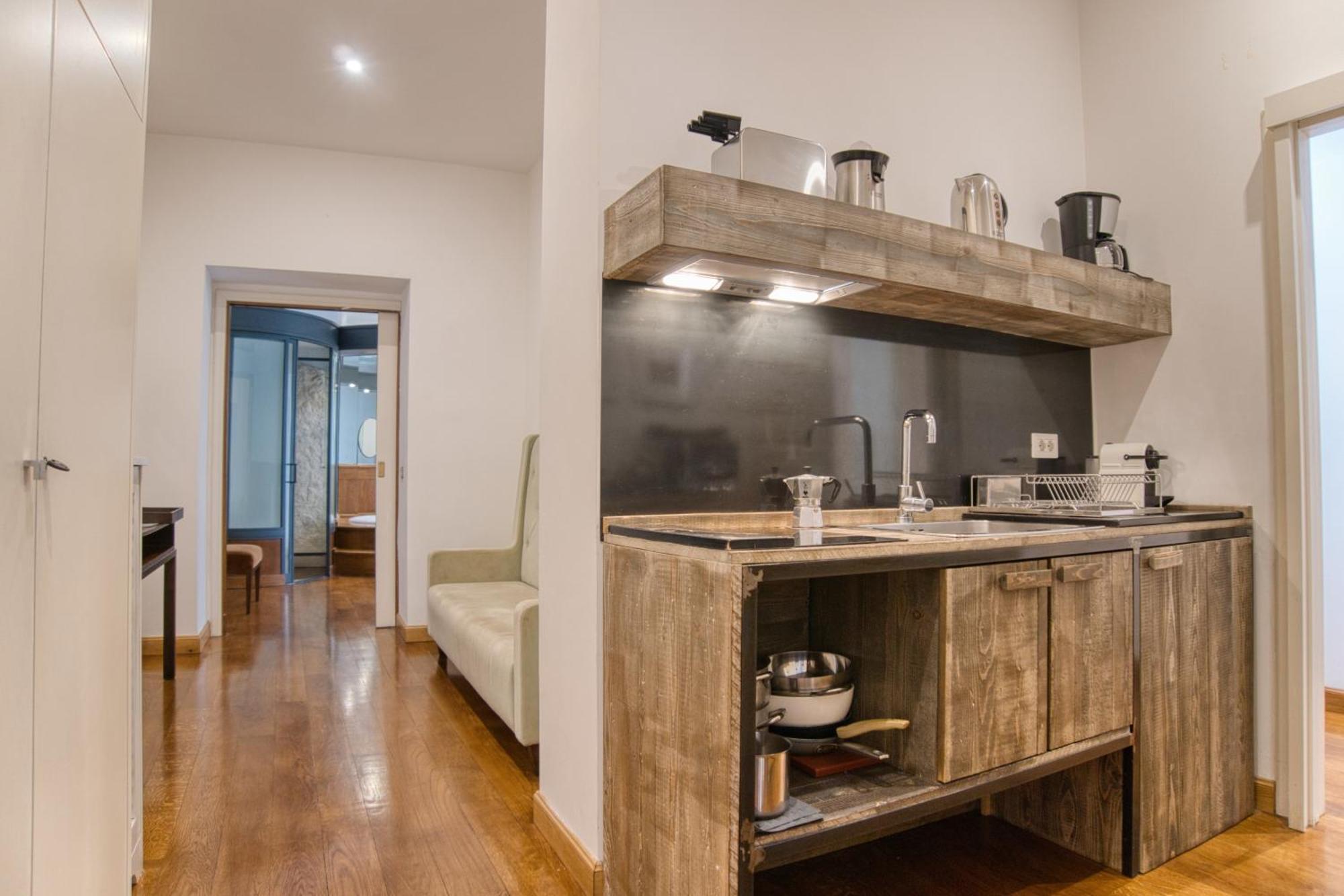 Orsoline Boutique Apartments - Best Position In Рим Экстерьер фото