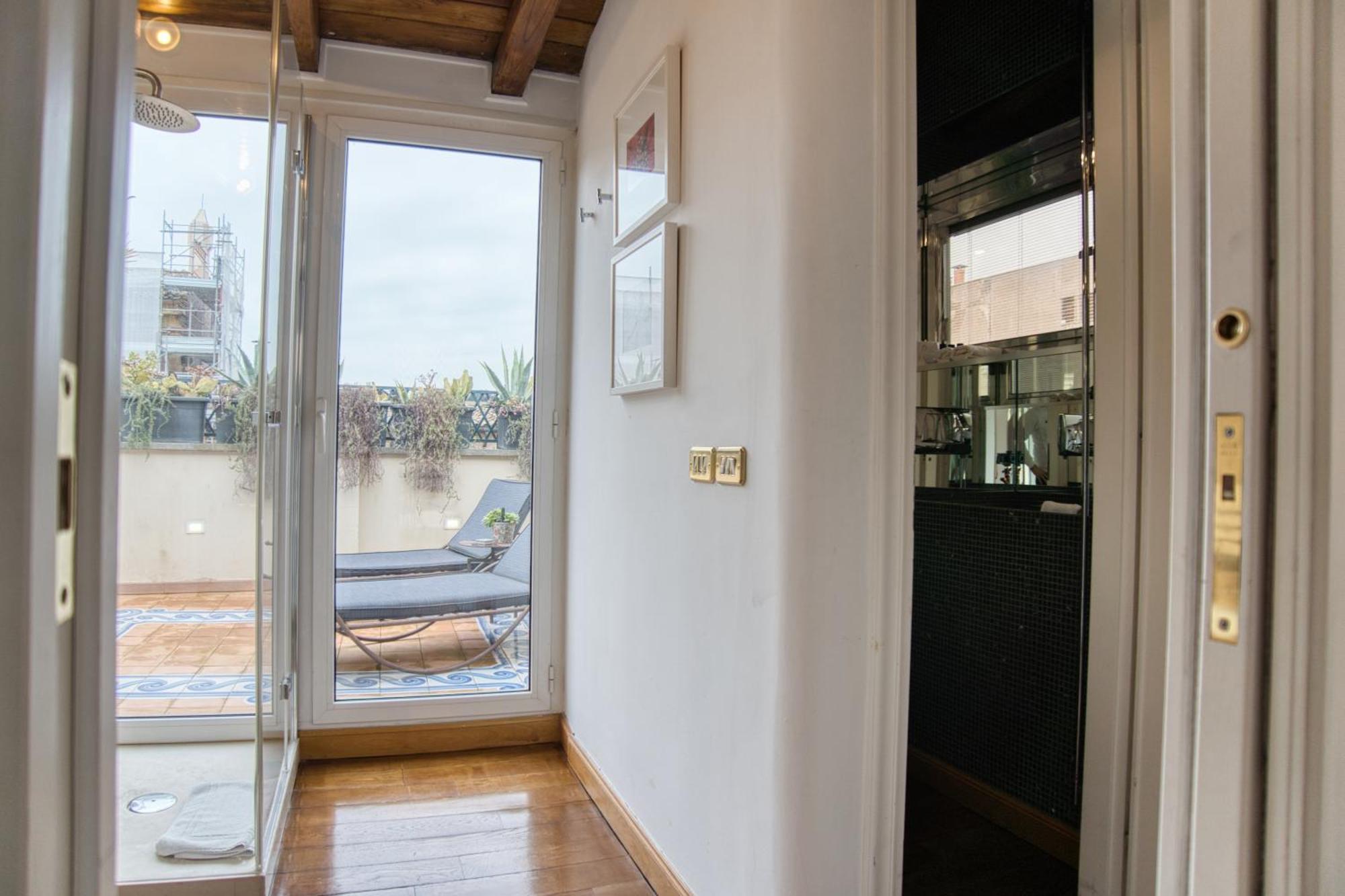 Orsoline Boutique Apartments - Best Position In Рим Экстерьер фото