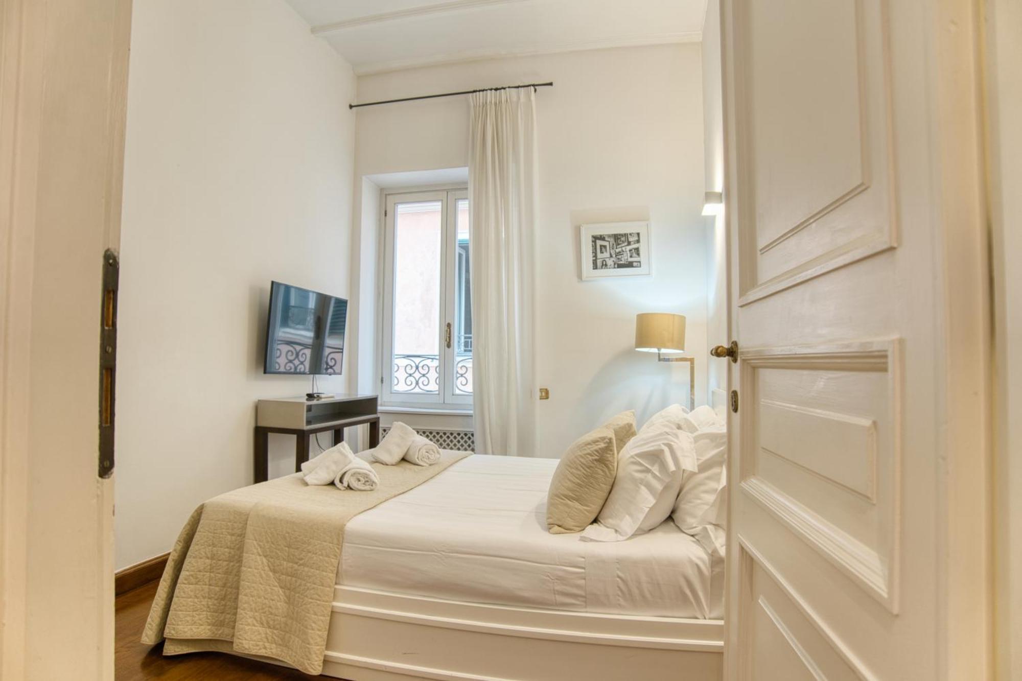 Orsoline Boutique Apartments - Best Position In Рим Экстерьер фото