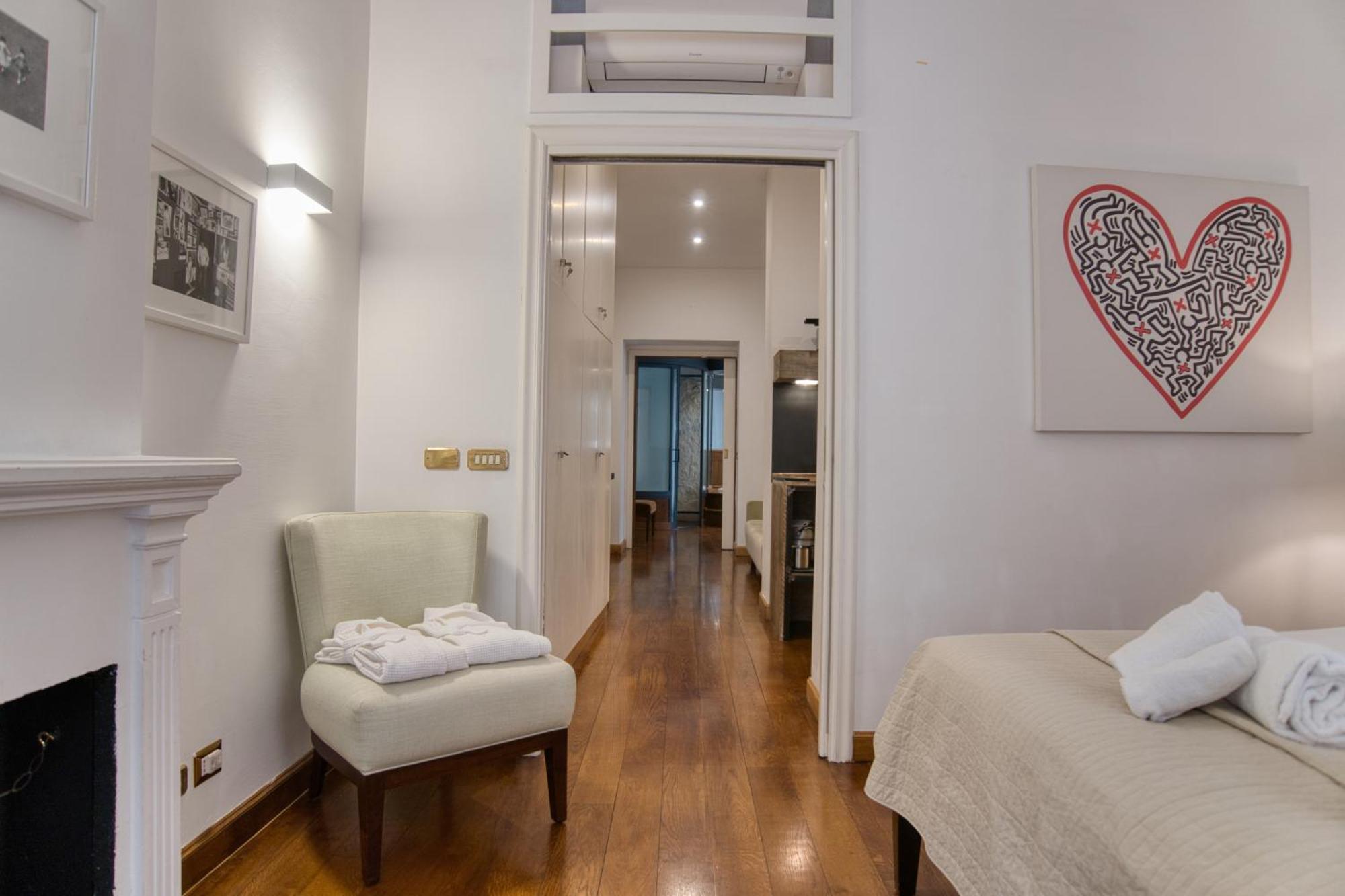 Orsoline Boutique Apartments - Best Position In Рим Экстерьер фото
